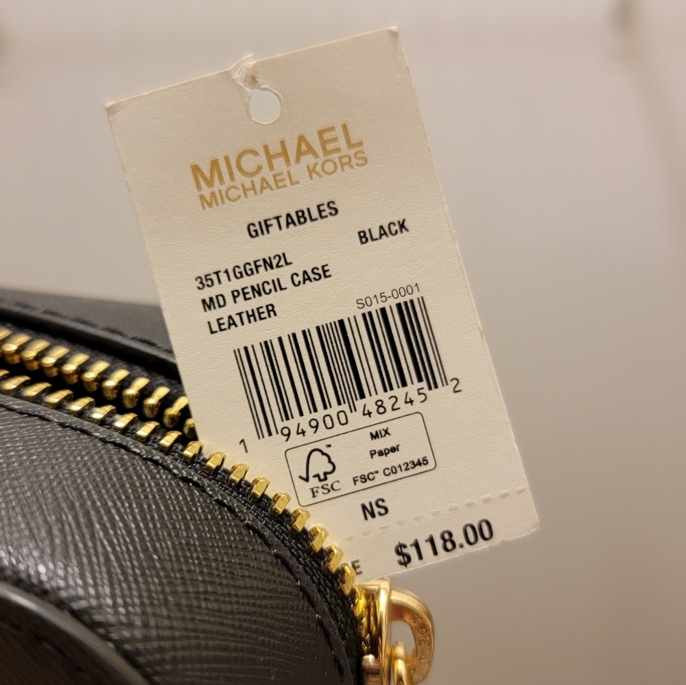⚠️LAST 1⚠️ Michael Kors Pencil Case Black - Picture 3 of 3
